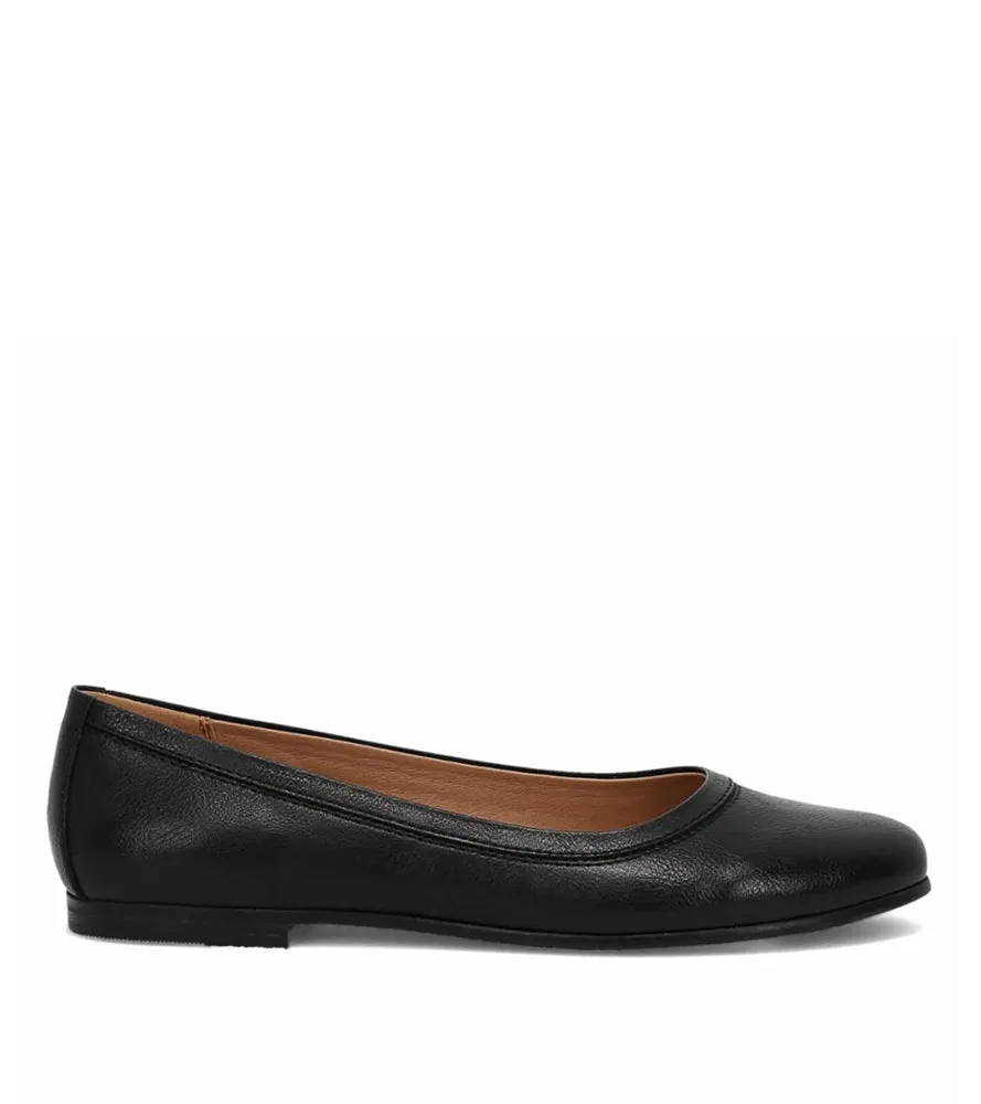 Frye  Women's Rivka Black M