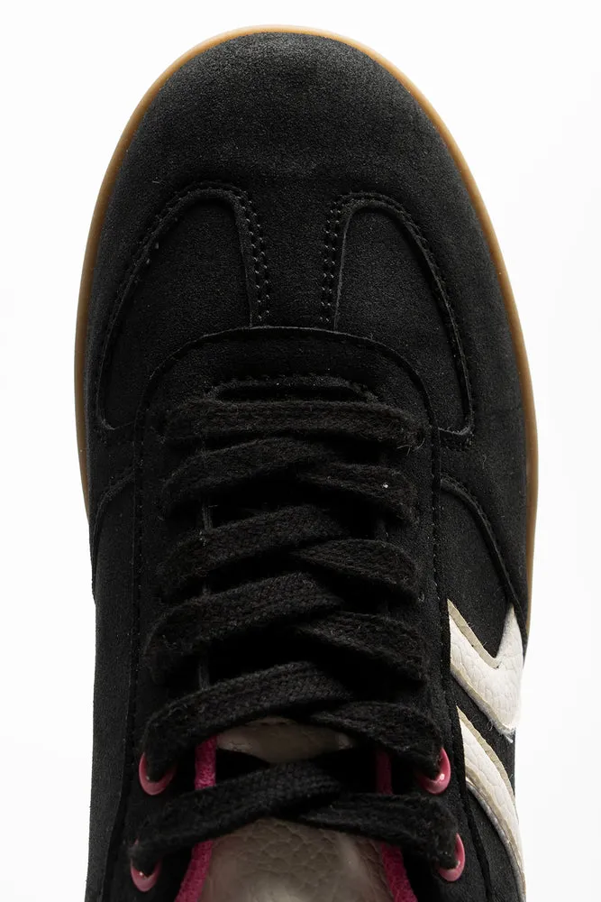 Lace Up Sneaker Black