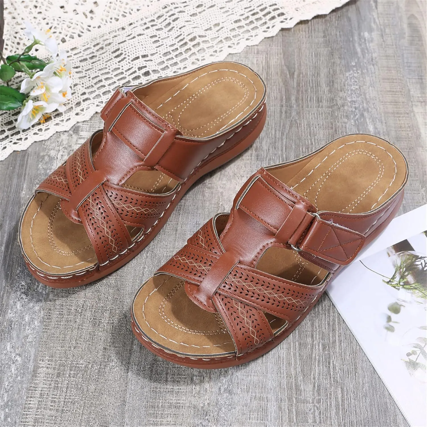 Ladmiple Sandals Women Dressy Summer Flat Flip Flops Walking Orthopedic Slippers Slip On Orthotic Slides with Arch Support