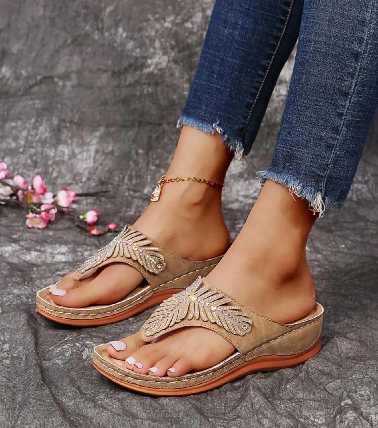 Orthopedic Sandals for Women Arch Support Non-Slip Wedge Flip-Flops Open Toe Summer Dressy Comfortable Sandals Casual Walking Shoes