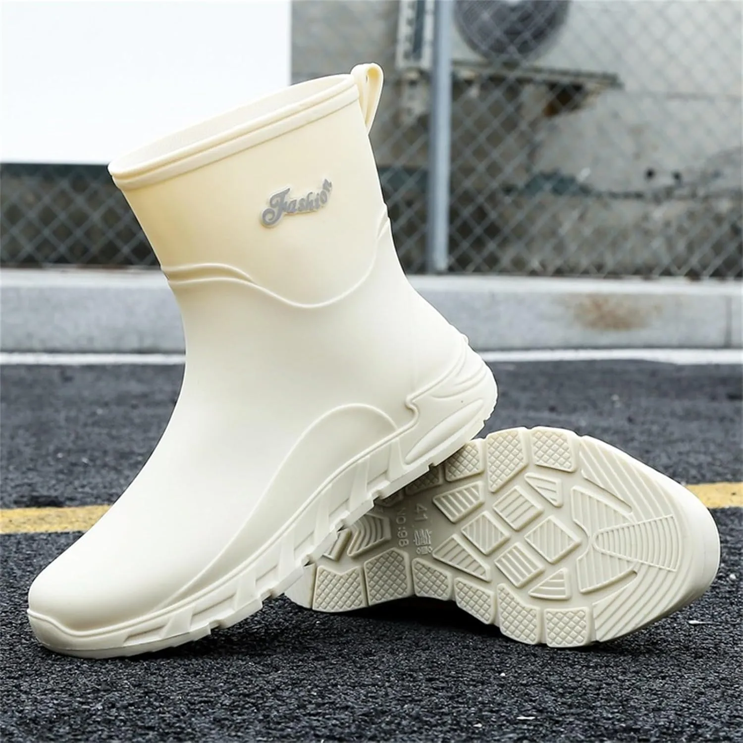 Women's Fashion Rain Boots Low Cut Short Tube Plastic Water Shoes with Non Slip Soles Warm Water Proof Rubber Boots