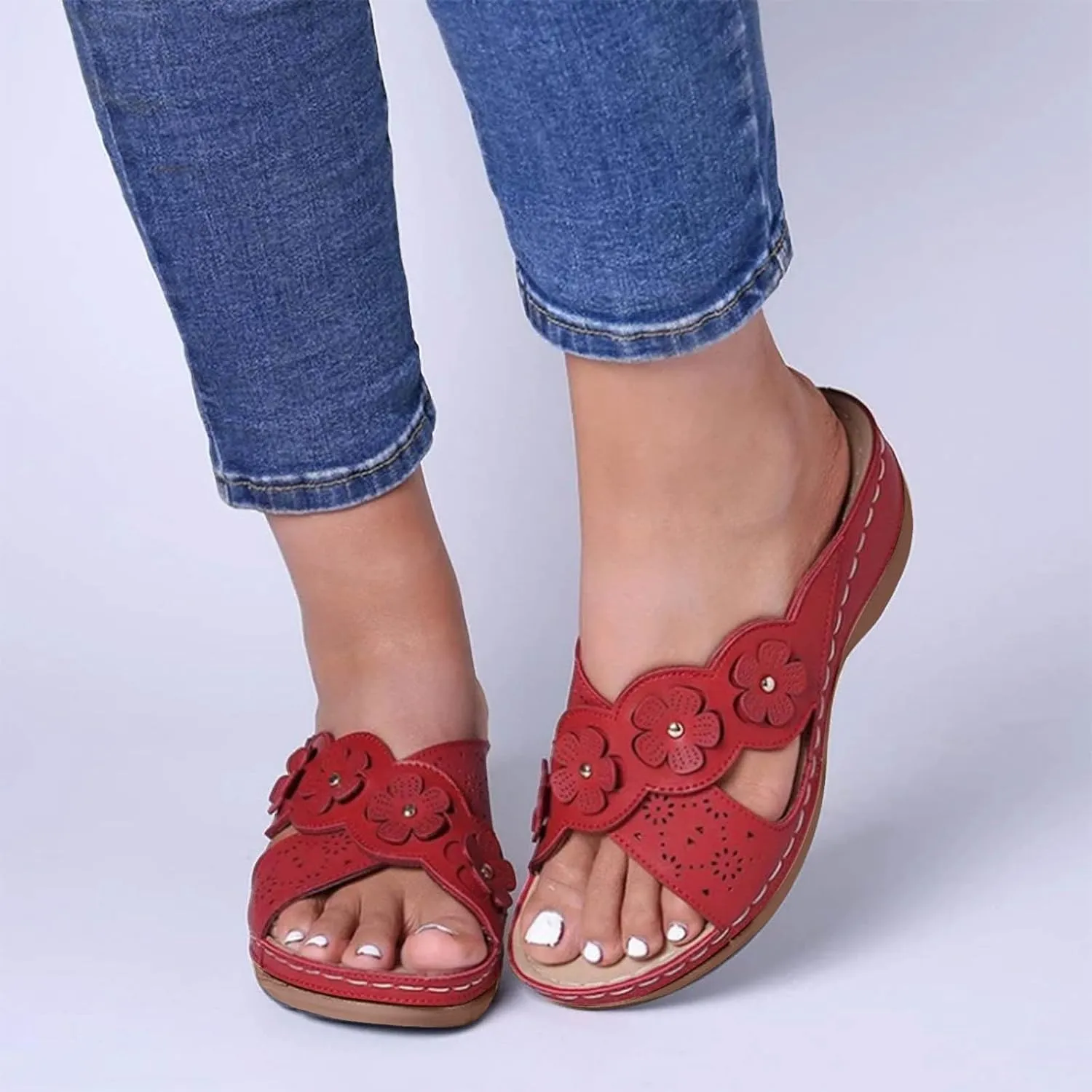 ZSpzx Orthopedic Sandals for Women Dressy Summer 2025 Comfortable Hollow Flower Slippers Womens Arch Support Casual Boho Walking Indoor Outdoor Shoes Sandalias OrtopDicas Para Mujer