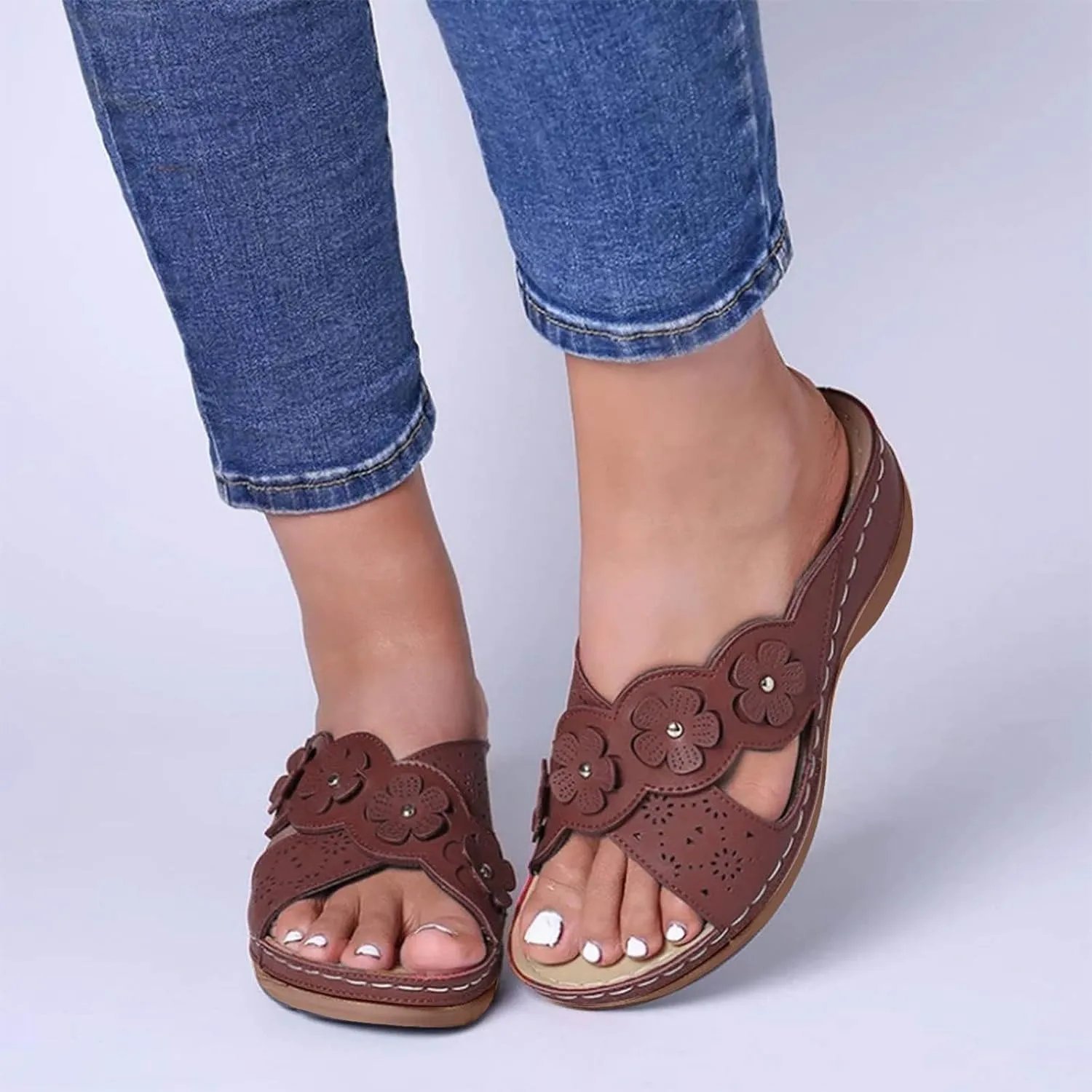 ZSpzx Orthopedic Sandals for Women,Women's Hollow Flower Slippers Dressy Summer 2025 Womens Summer Comfortable Sandals Arch Support Casual Wedge Sandals Boho Walking Shoes Flip Flops